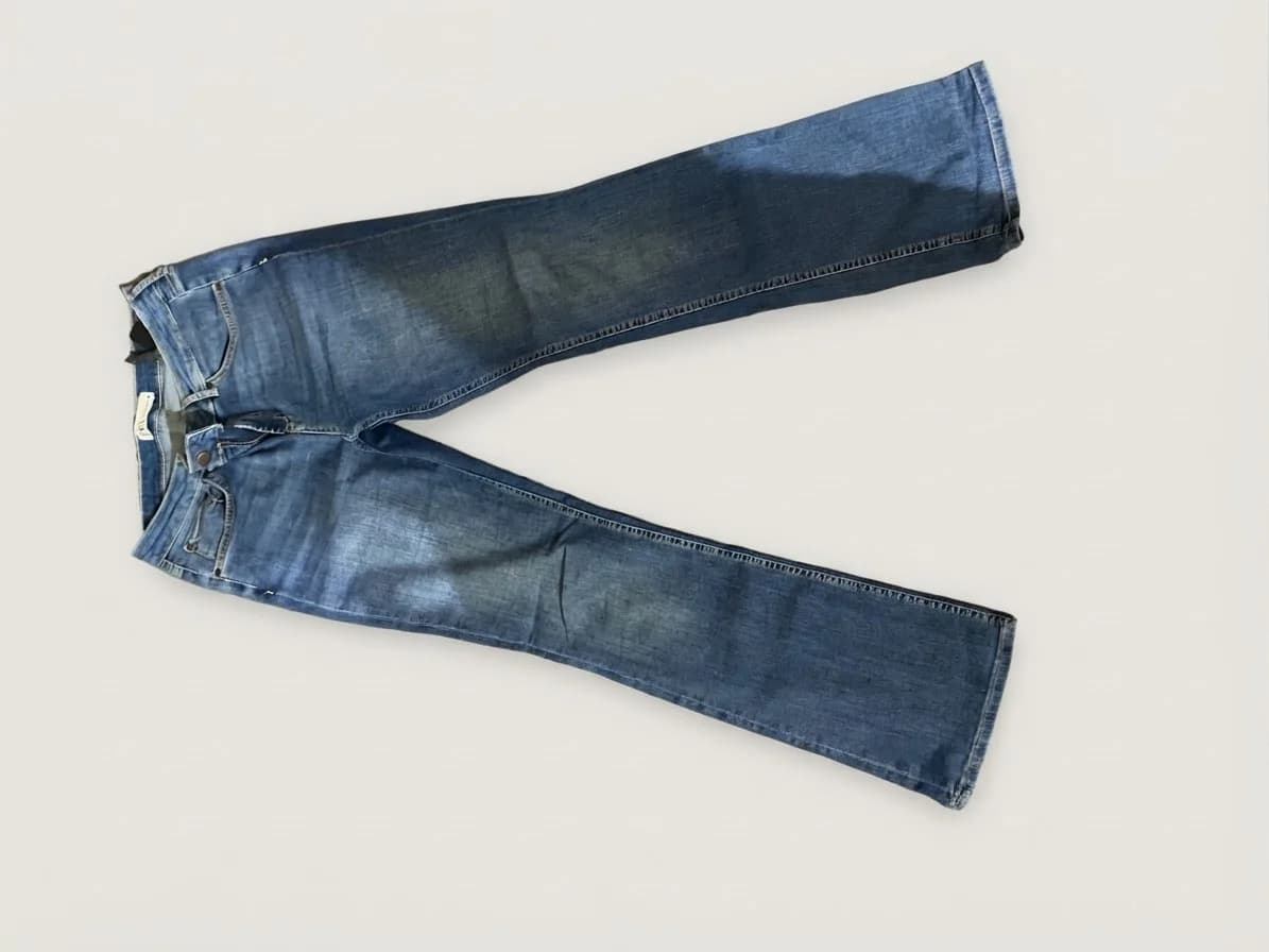 Usado por Catalina Garcia, Pantalón Zara , talla 42