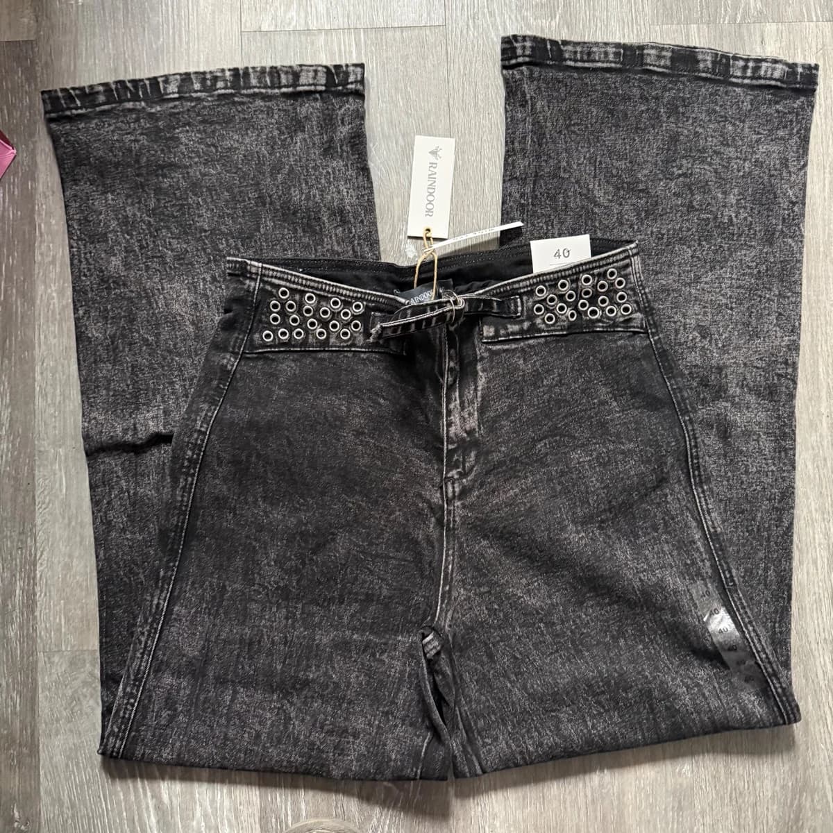 Usado por Lapetite.chile, Jeans, talla 40