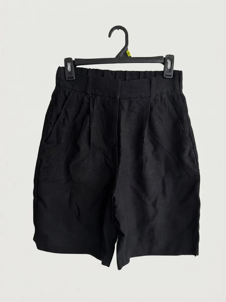 Usado por Amalia Traub , Short tiro alto , talla 36