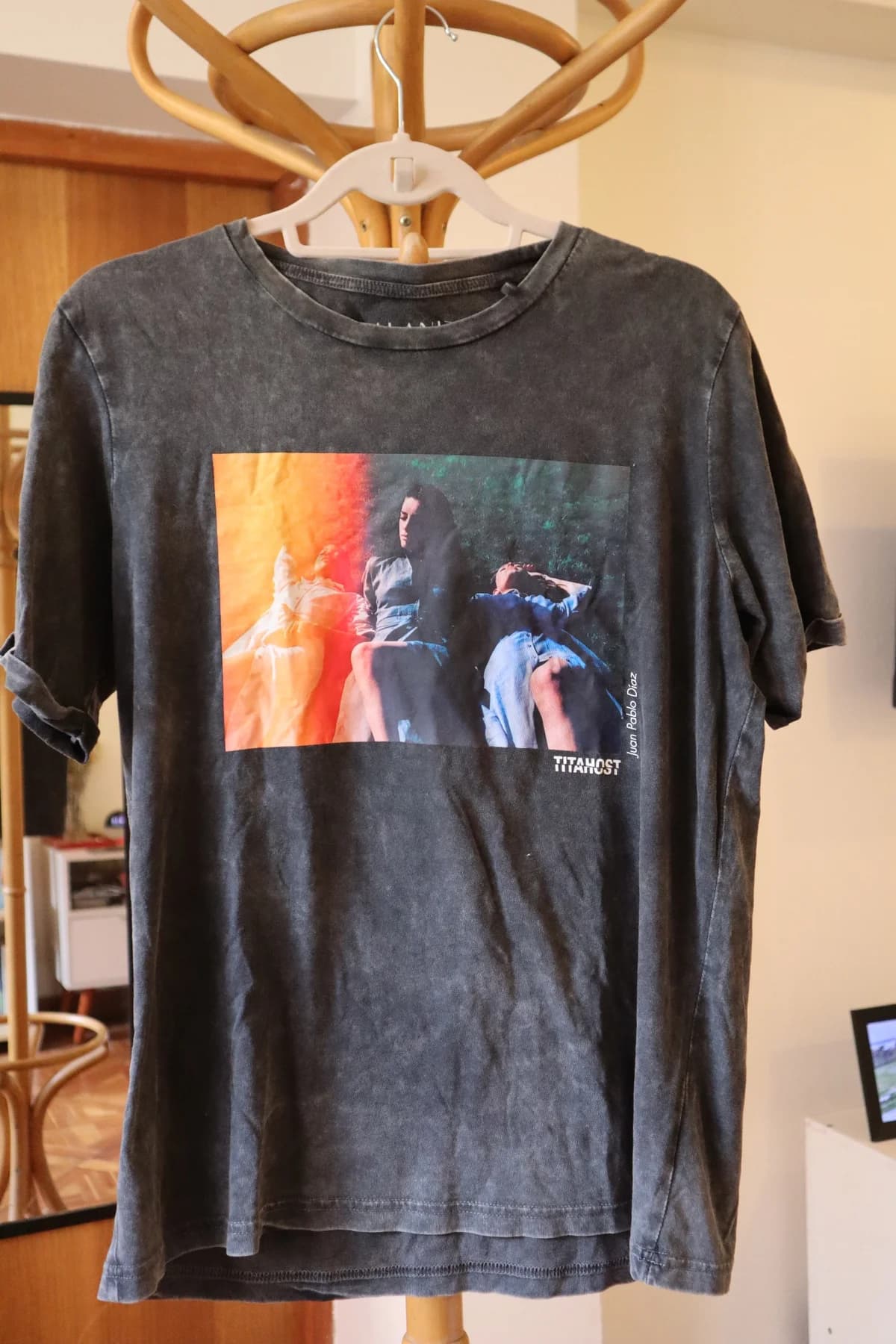 Polera negra — foto 1