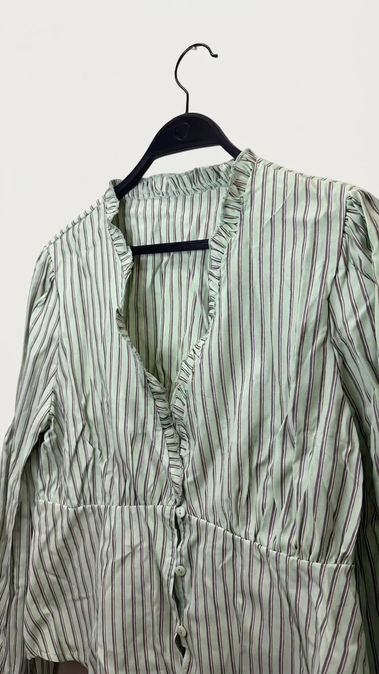 Blusa verde claro — foto 1