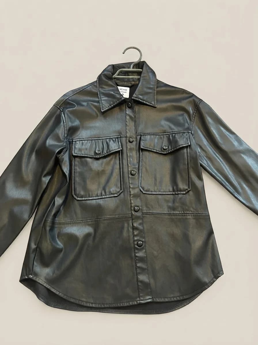 chaqueta eco cuero — foto 1