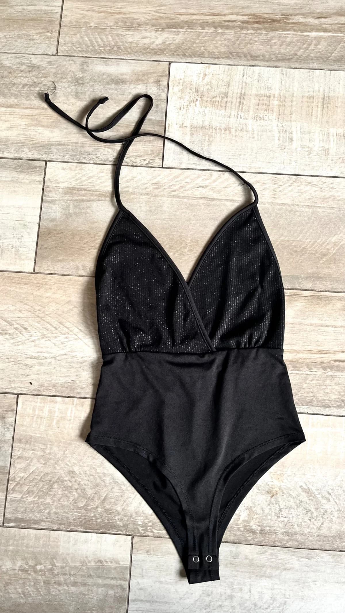 Usado por Valentina Anania, Body opposite sin espalda , talla S