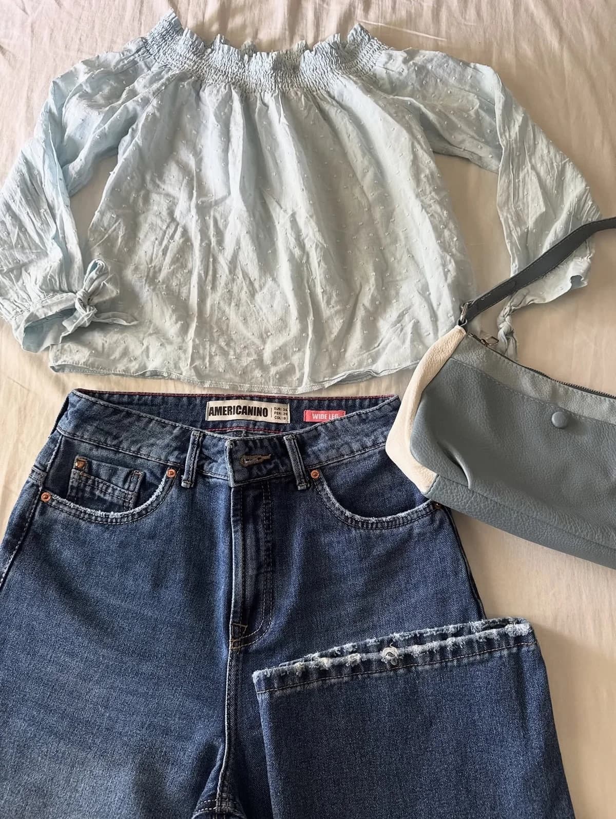 Blusa celeste — foto 1