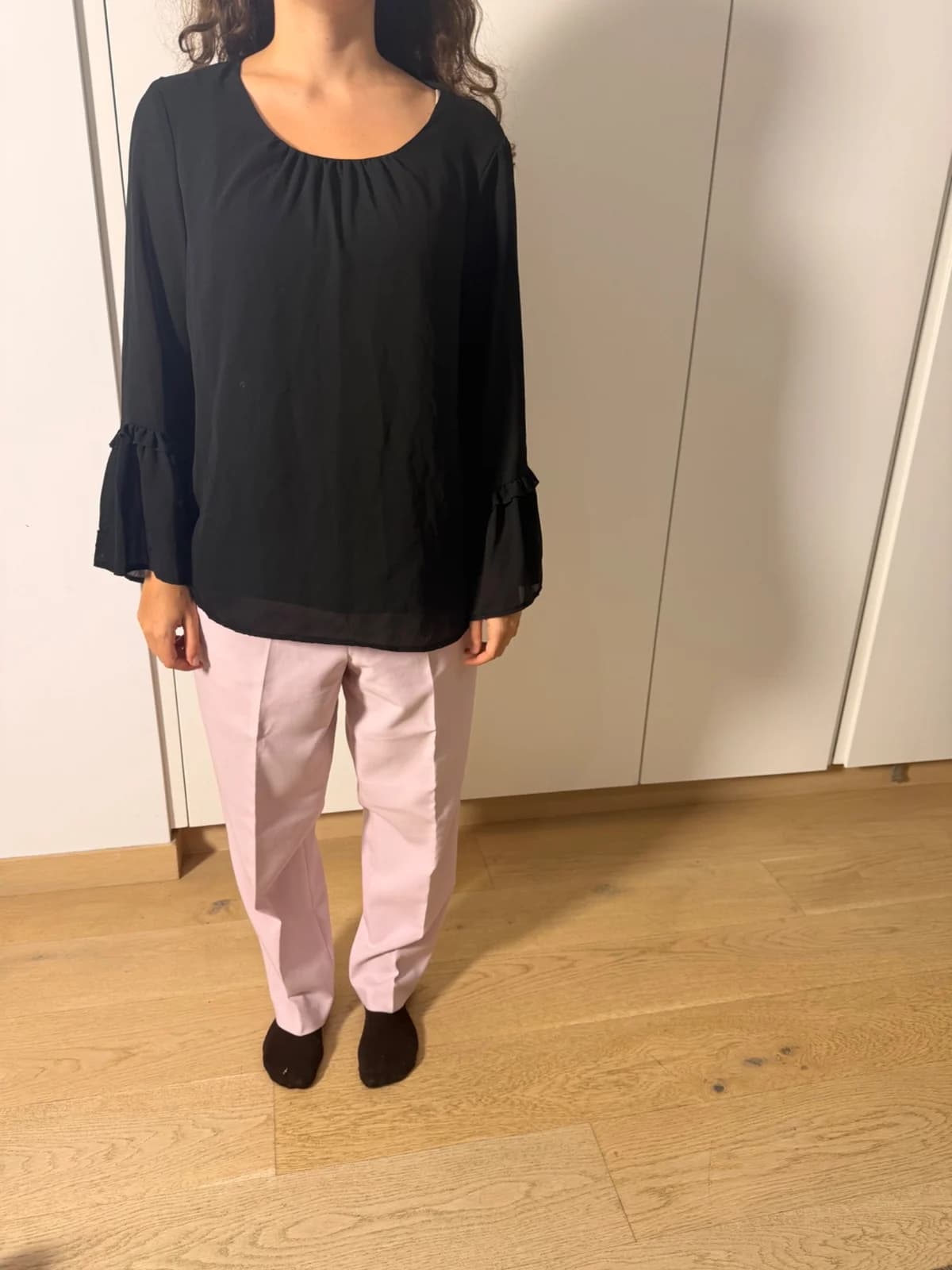 Usado por Catalina Eugenia Lozano Asfura, Blusa negra, talla M