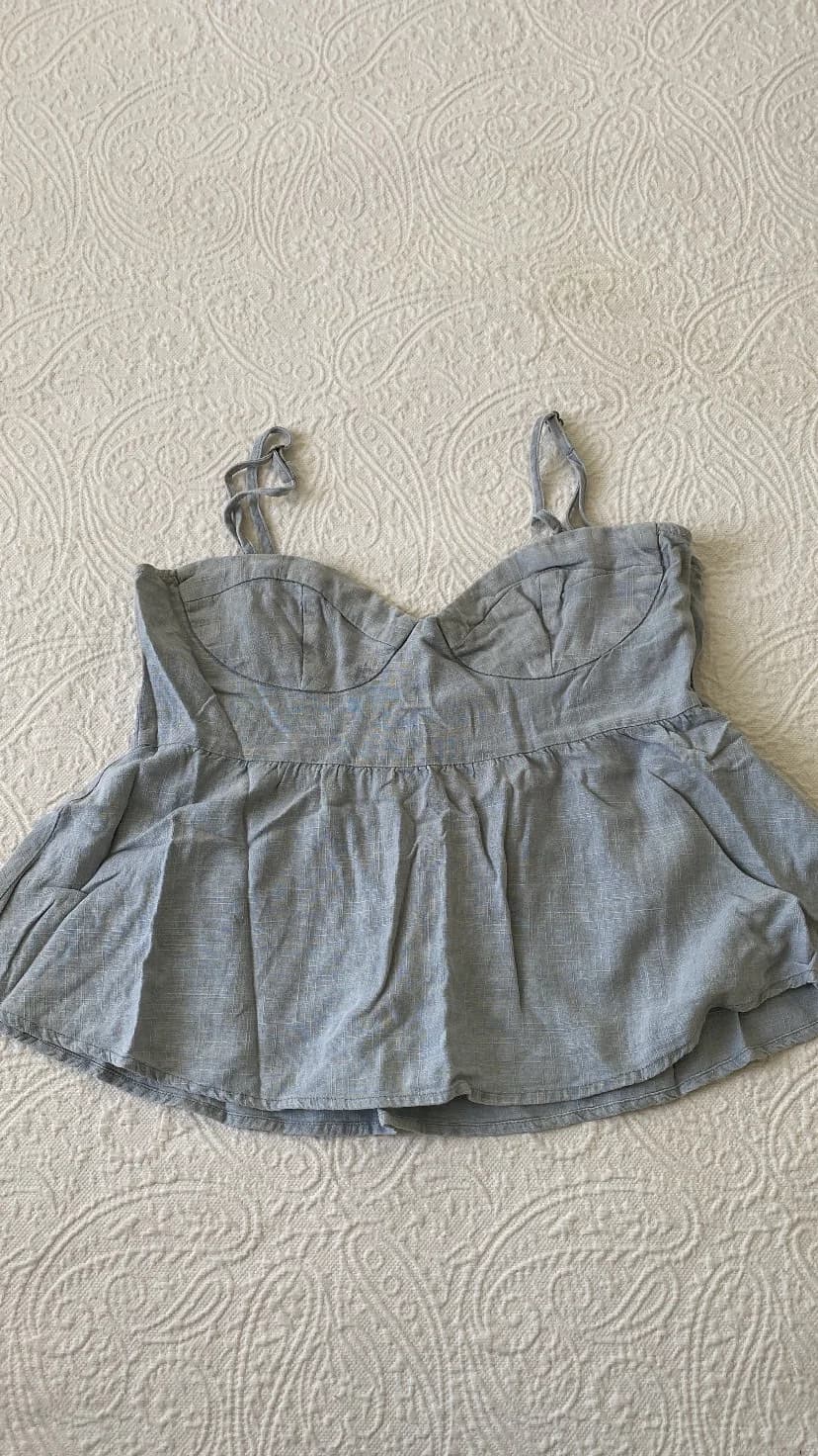 Top gris — foto 1