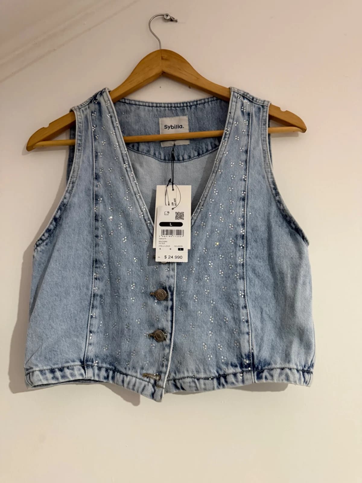 Usado por Anyela , Chaqueta brillos , talla L