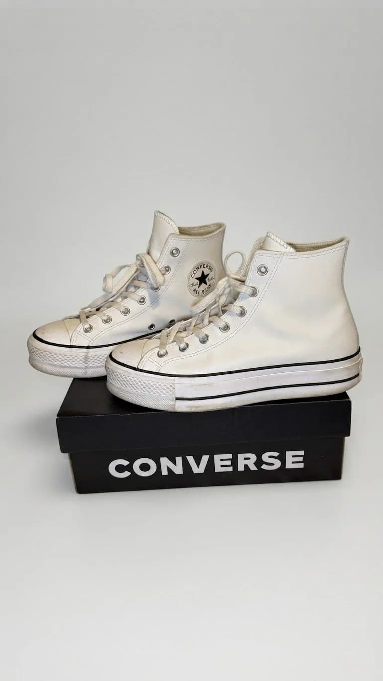 Zapatillas converse de cuero — foto 1