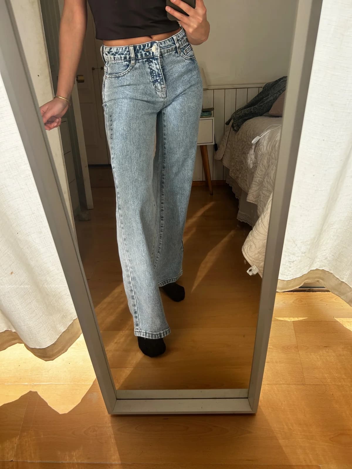Usado por Catalina Leiva, Jeans Raindoor 34 tiro medio bajo , talla 34
