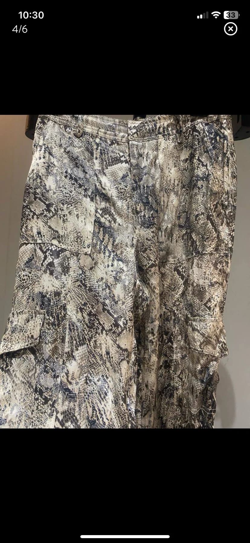 Usado por Carla Alvarez, Pantalón con estilo , talla S