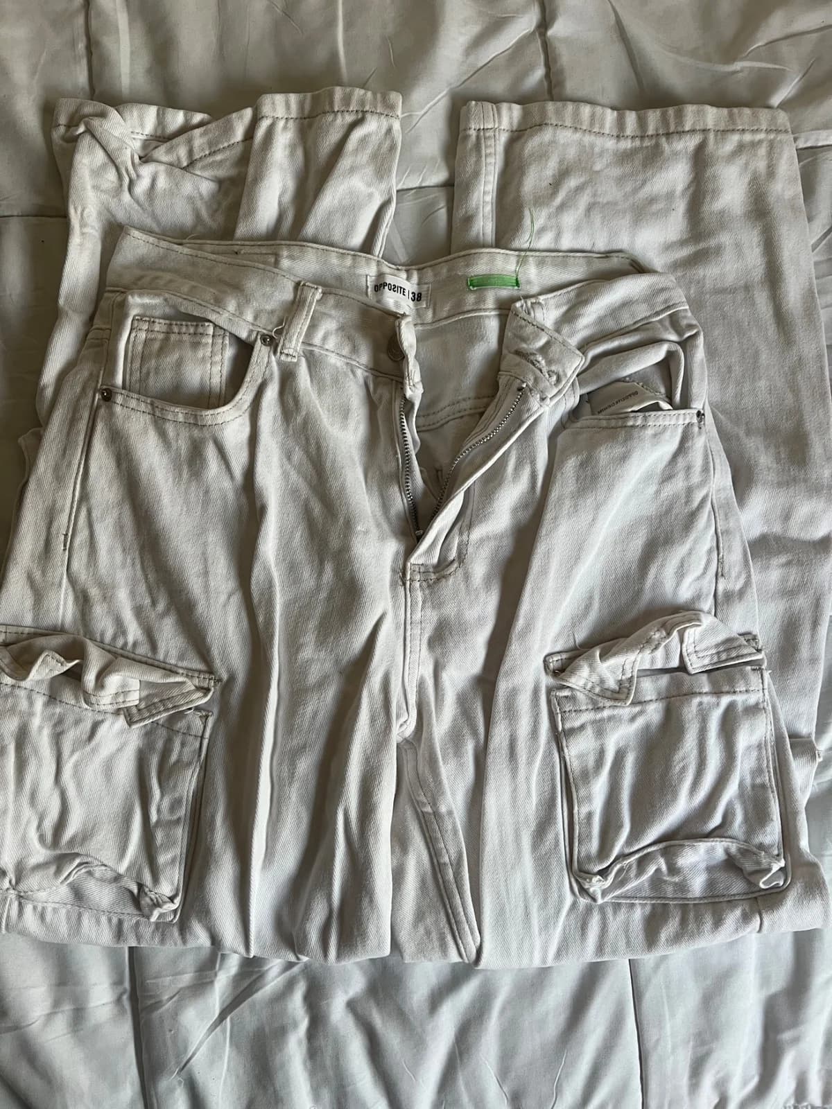 Usado por Clau salazar, Jeans cargo , talla 38